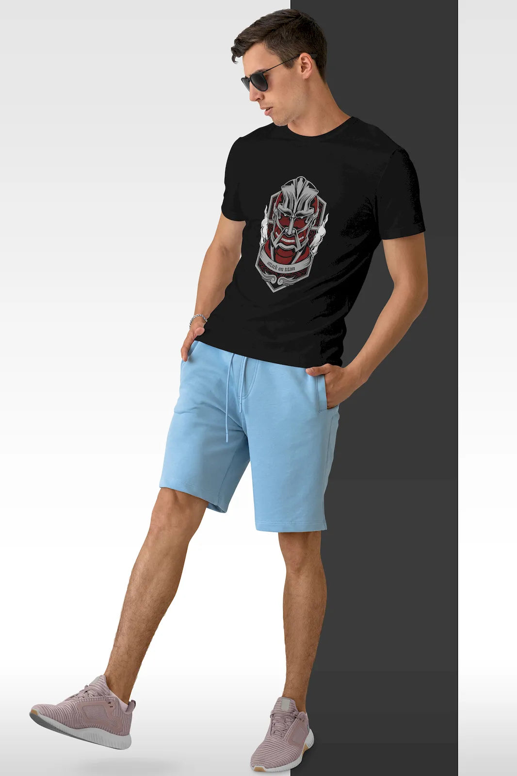 Armored Titan mask T-shirt from Attack on Titan – feel the strength and sorrow behind the armor
