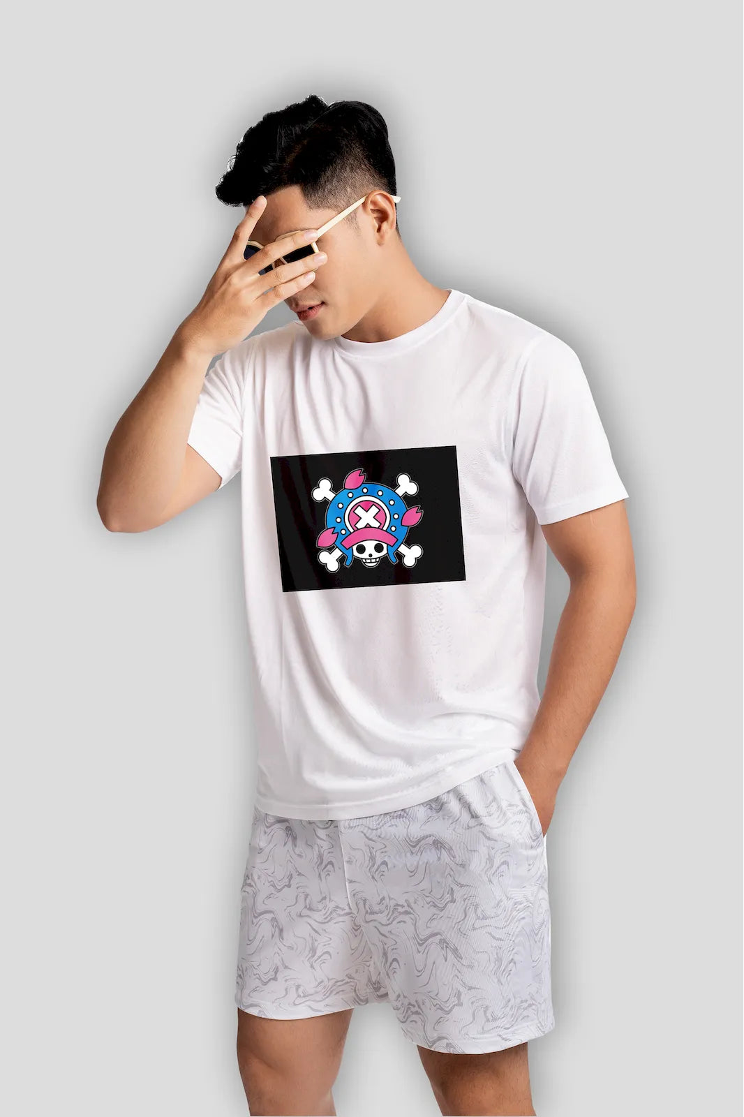 Tony Tony Chopper Jolly Roger One Piece T-shirt – adorable pirate pride from the Straw Hat crew’s lovable doctor